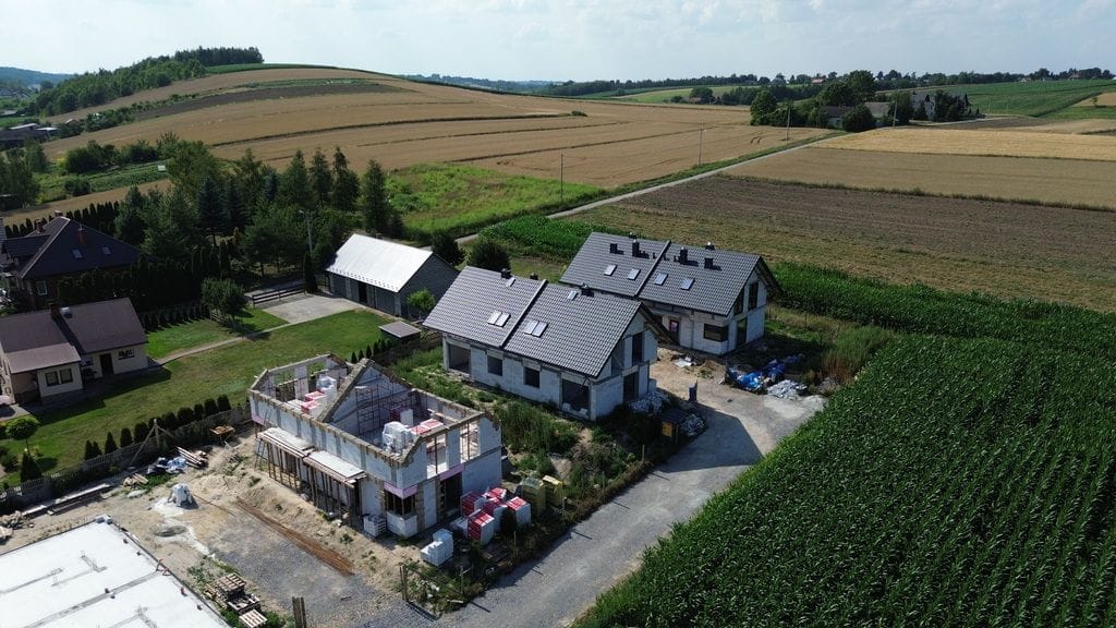 Dom 5 pokojowe na Sprzedaż