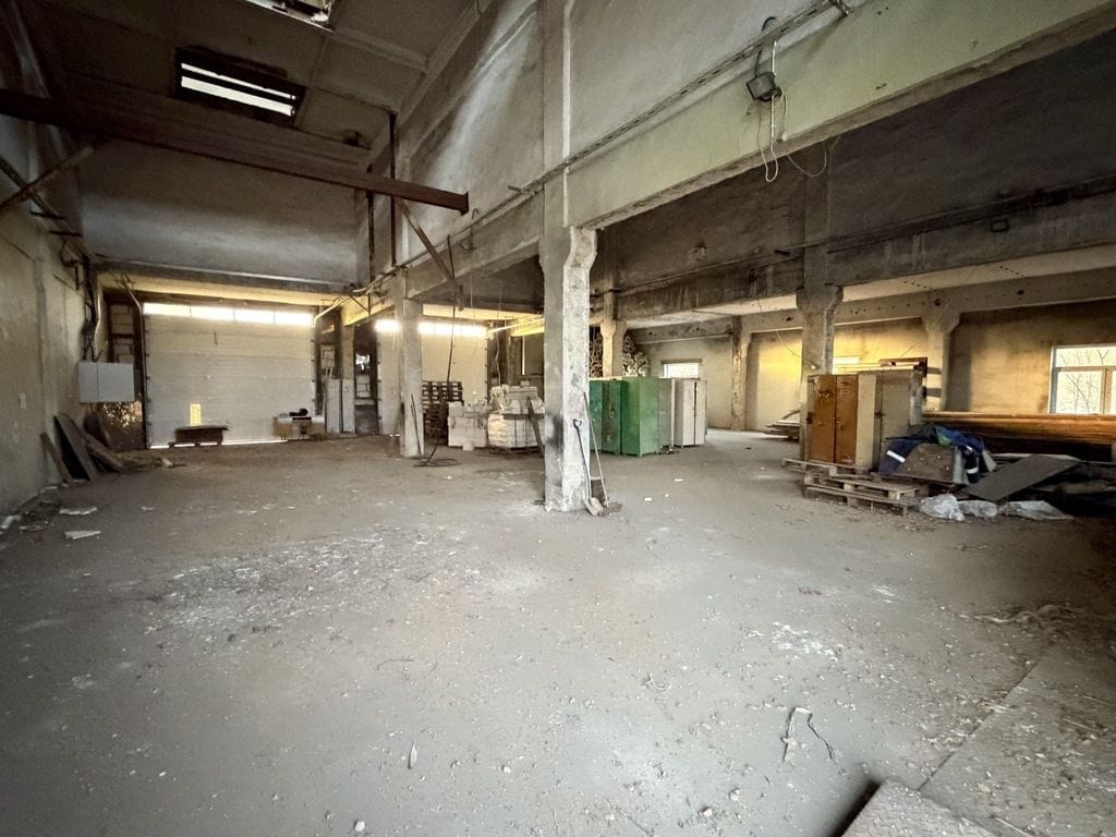 Lokal użytkowy  pokojowe na Sprzedaż