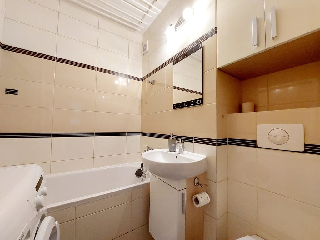 Mieszkanie 3 pokojowe na Sprzedaż