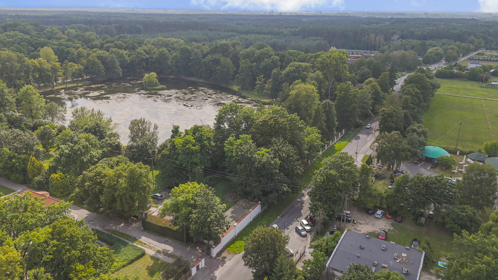 Działka  pokojowe na Sprzedaż