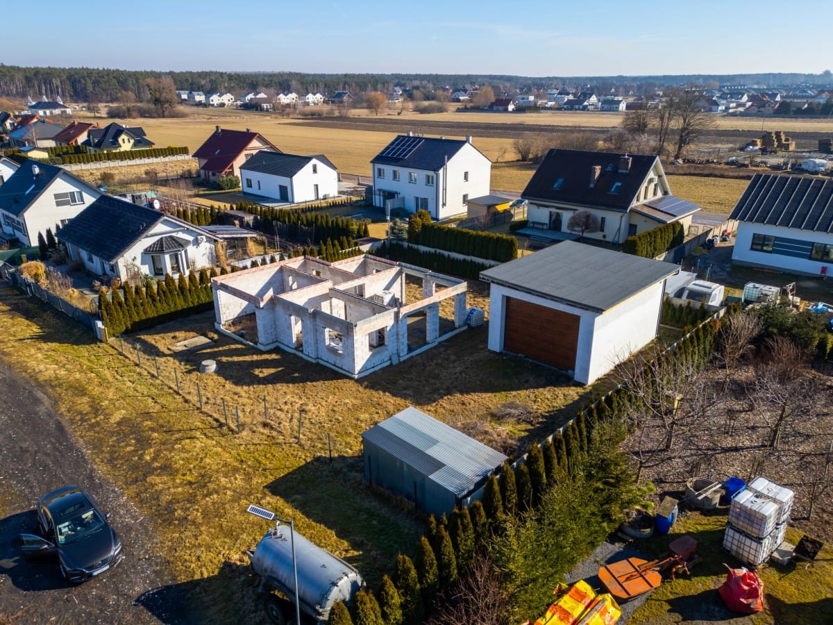 Działka  pokojowe na Sprzedaż