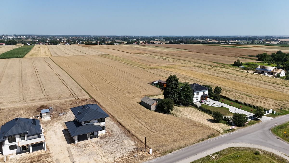 Działka  pokojowe na Sprzedaż