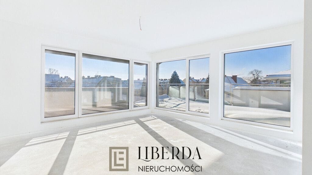 Mieszkanie 4 pokojowe na Sprzedaż