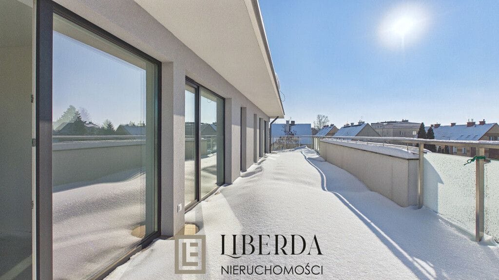 Mieszkanie 4 pokojowe na Sprzedaż