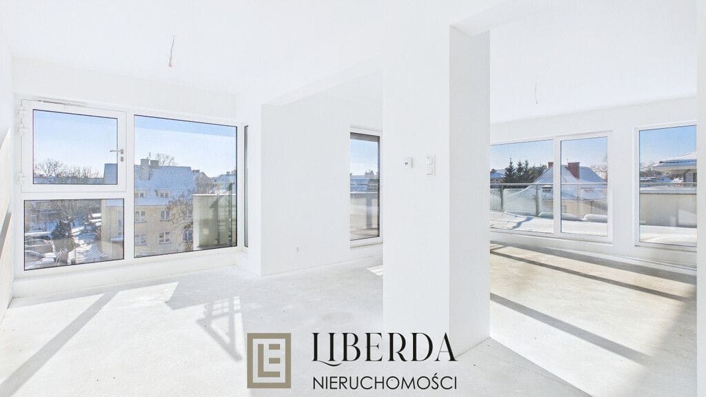 Mieszkanie 4 pokojowe na Sprzedaż