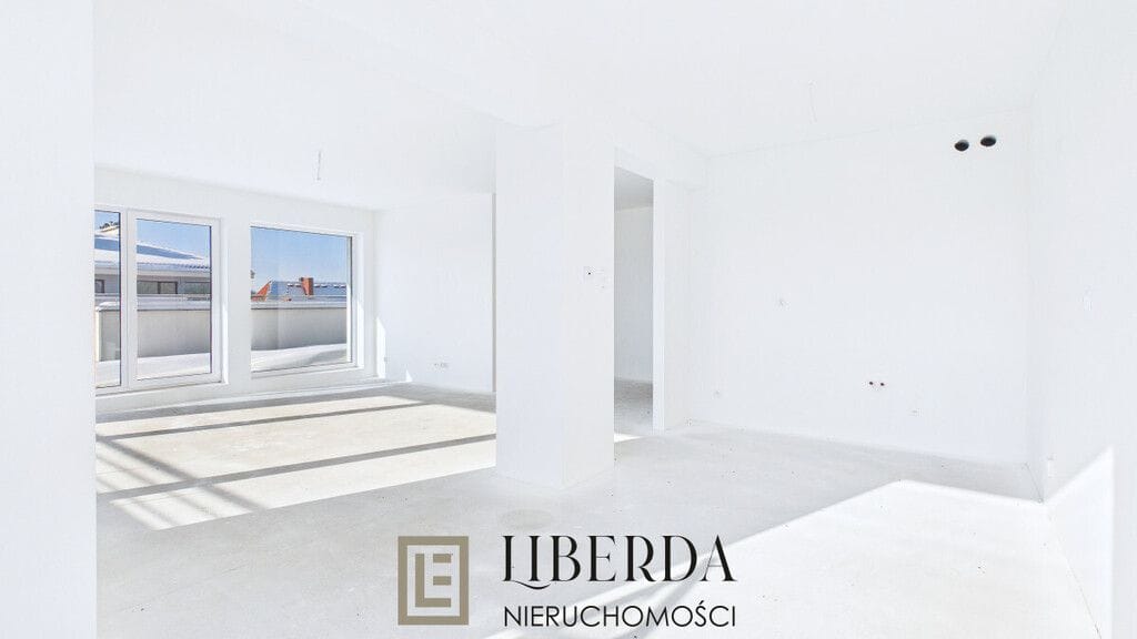 Mieszkanie 4 pokojowe na Sprzedaż