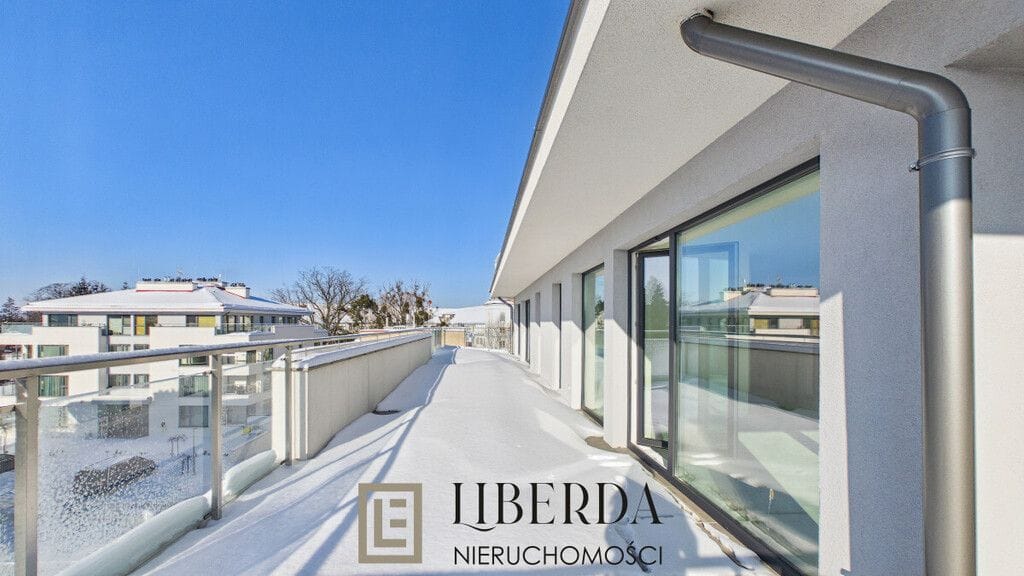 Mieszkanie 4 pokojowe na Sprzedaż