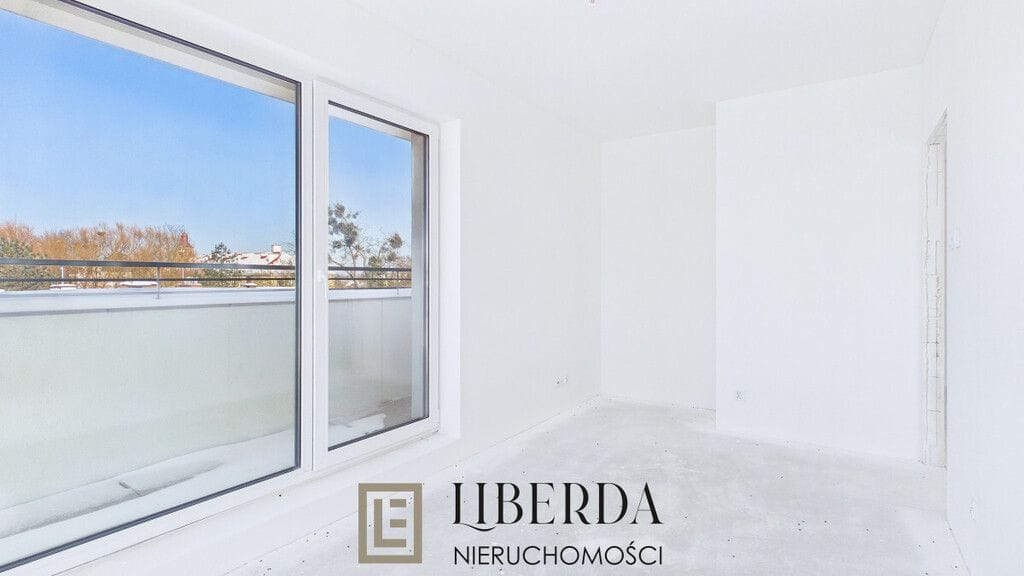 Mieszkanie 4 pokojowe na Sprzedaż