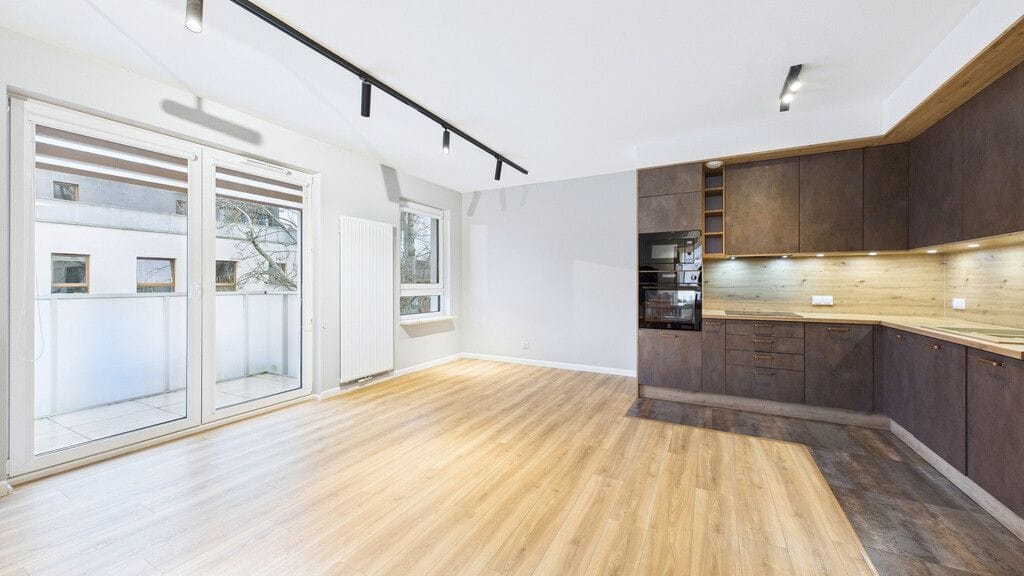 Mieszkanie 3 pokojowe na Sprzedaż