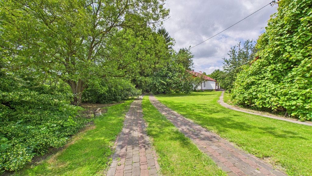 Dom  pokojowe na Sprzedaż