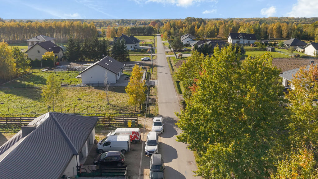 Działka  pokojowe na Sprzedaż