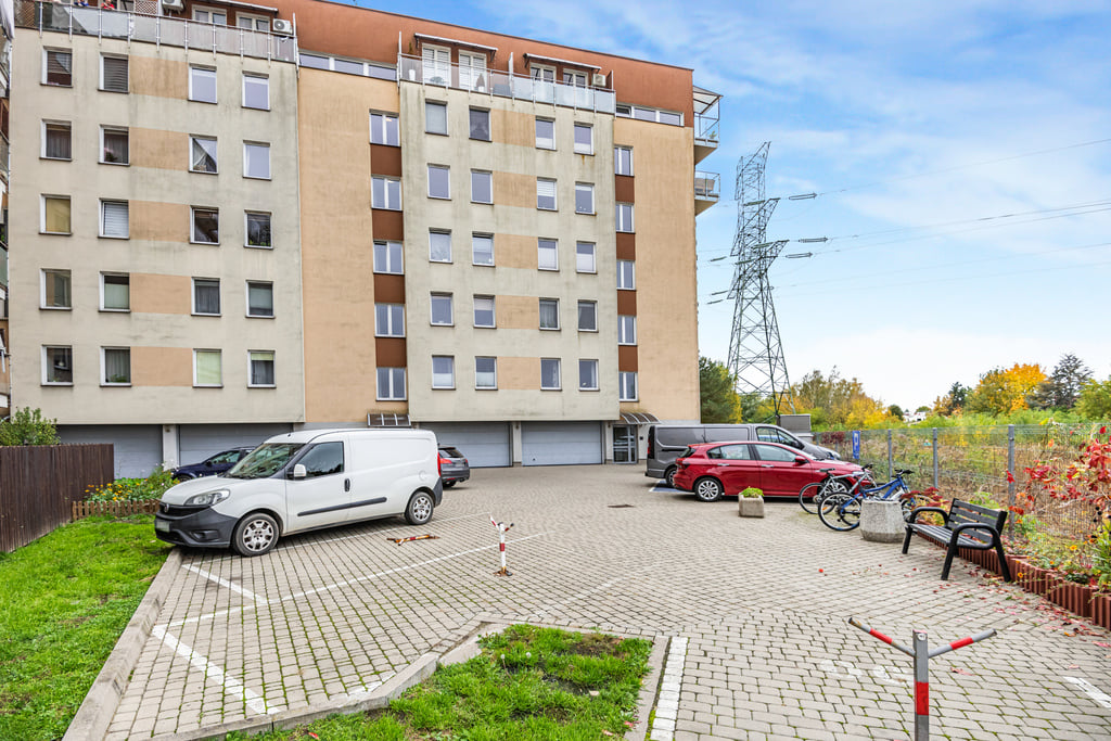 Mieszkanie 1 pokojowe na Sprzedaż