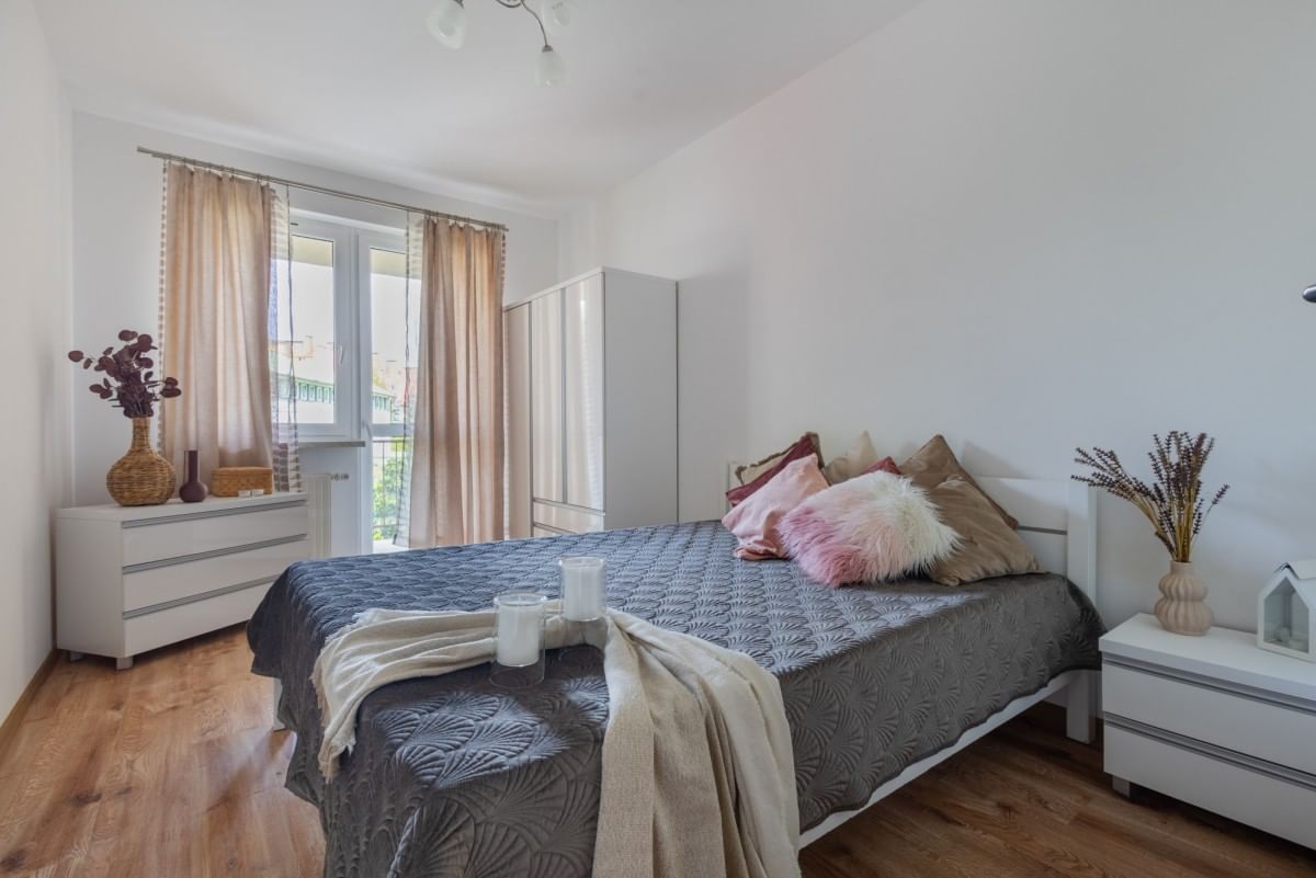 Mieszkanie 3 pokojowe na Sprzedaż