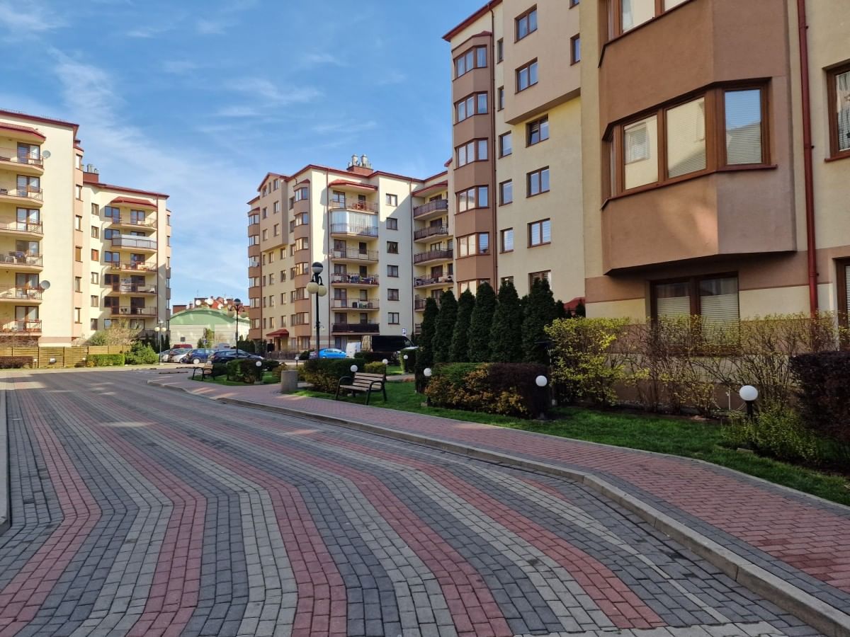 Mieszkanie 3 pokojowe na Sprzedaż