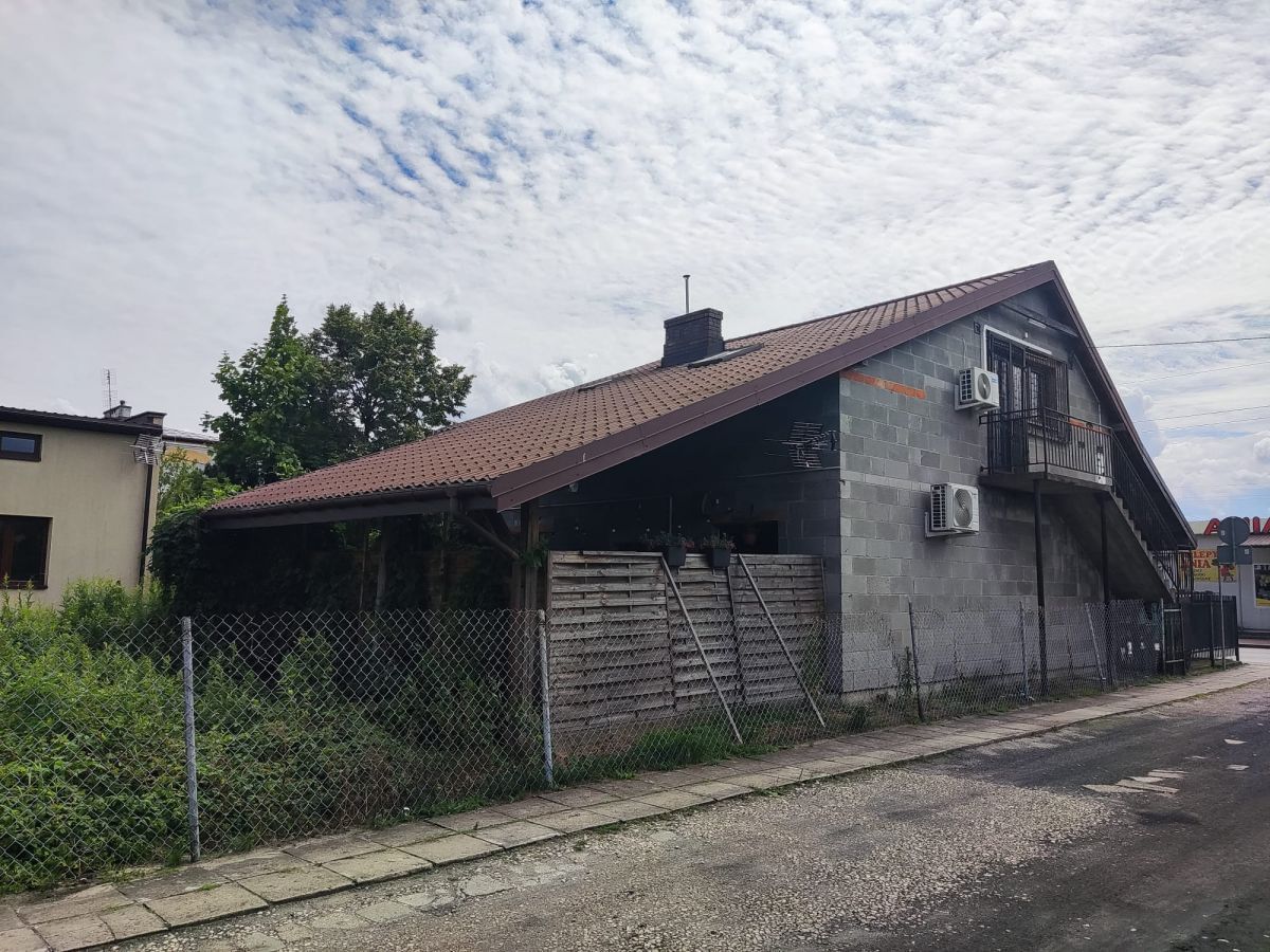 Lokal użytkowy  pokojowe na Sprzedaż