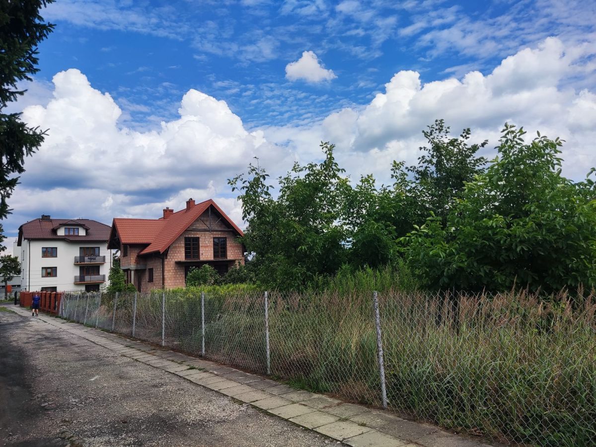 Lokal użytkowy  pokojowe na Sprzedaż