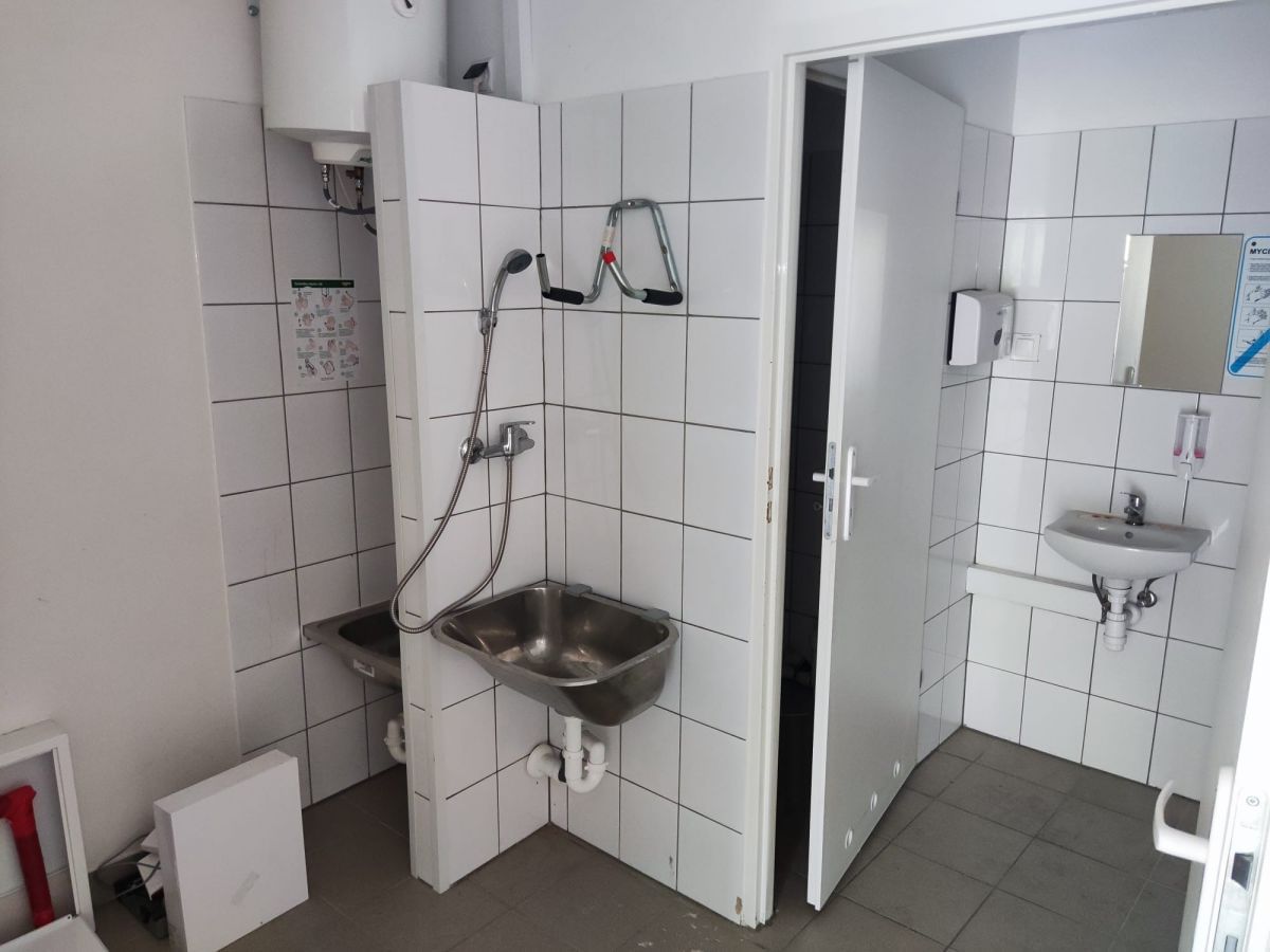 Lokal użytkowy  pokojowe na Wynajem