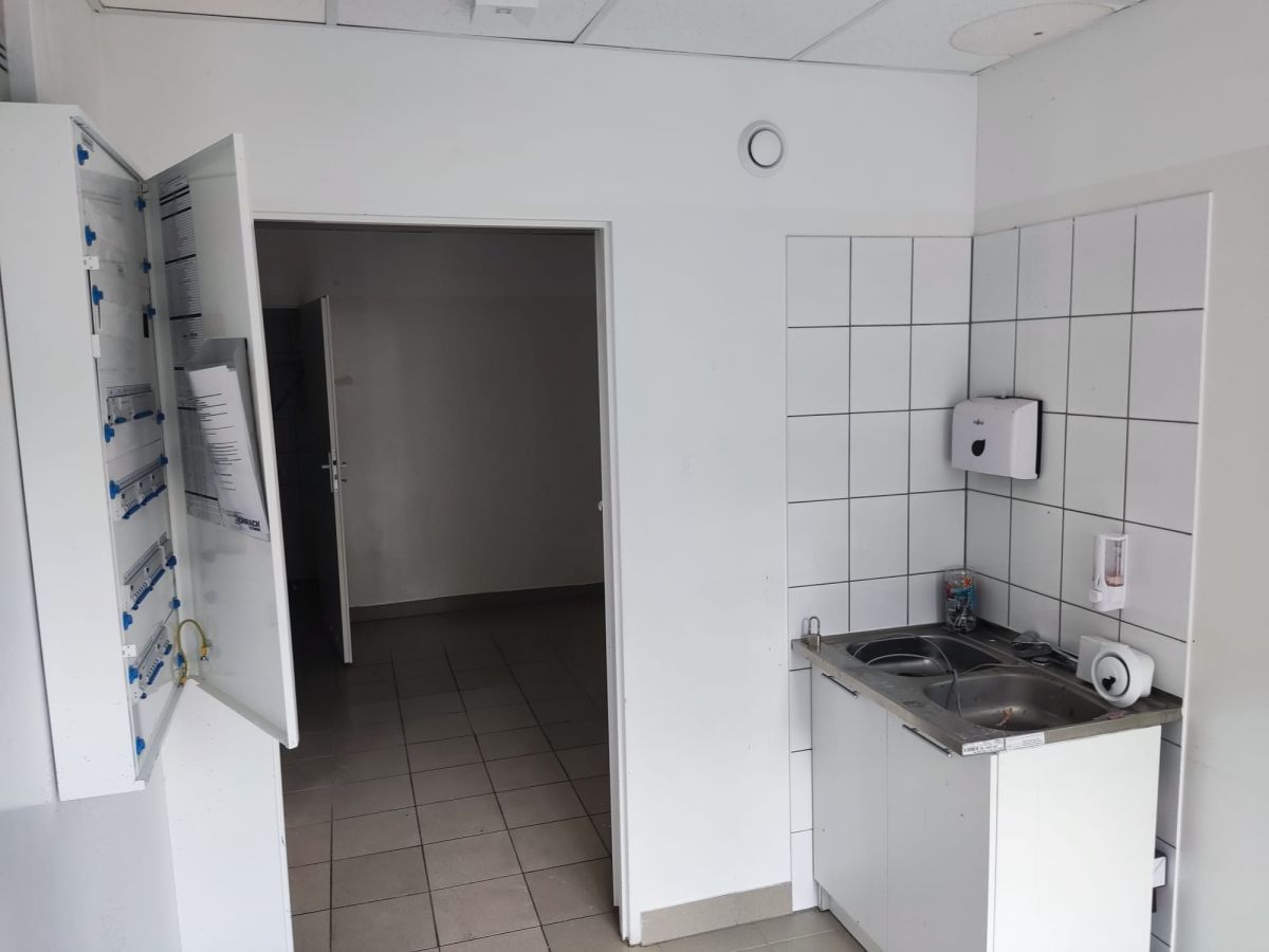 Lokal użytkowy  pokojowe na Wynajem