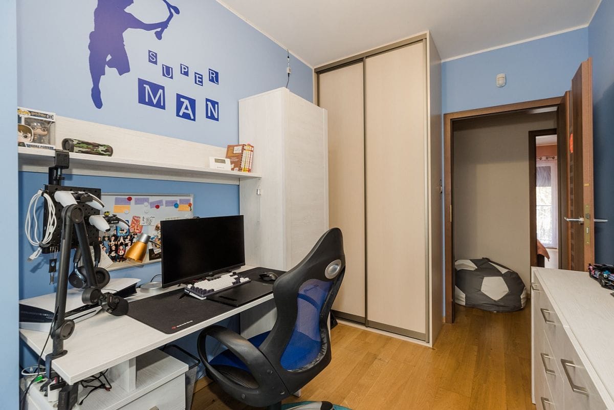 Dom 5 pokojowe na Sprzedaż