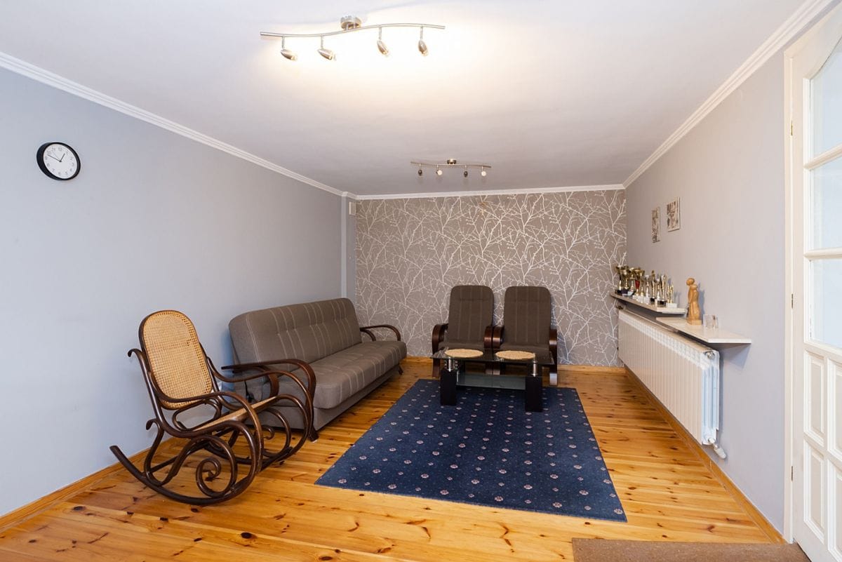 Dom 5 pokojowe na Sprzedaż