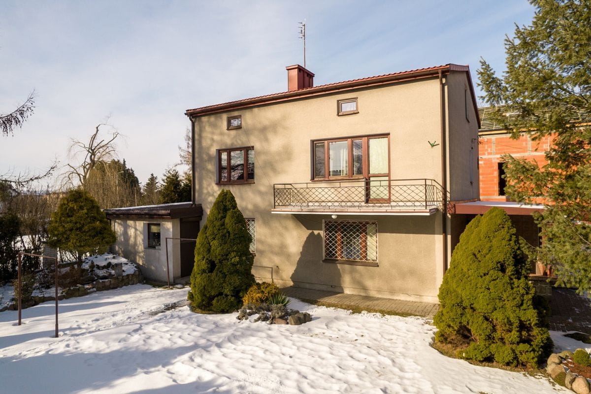 Dom 5 pokojowe na Sprzedaż