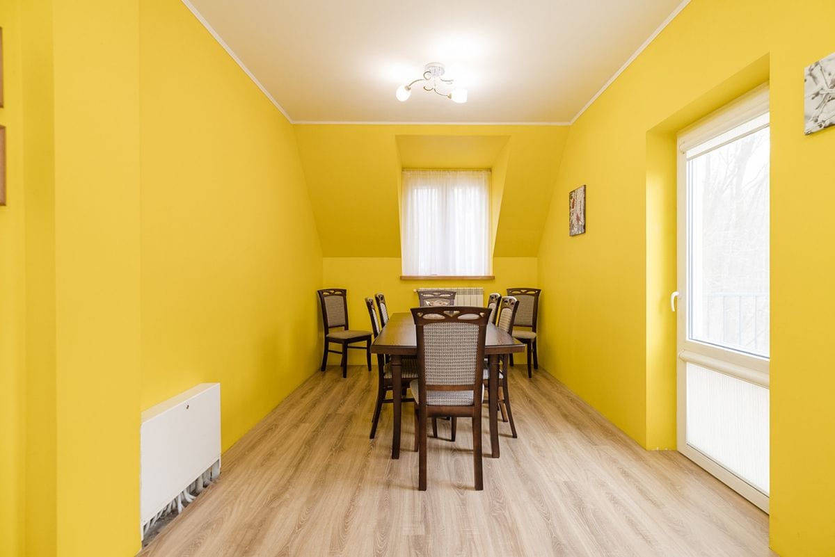 Dom 7 pokojowe na Sprzedaż