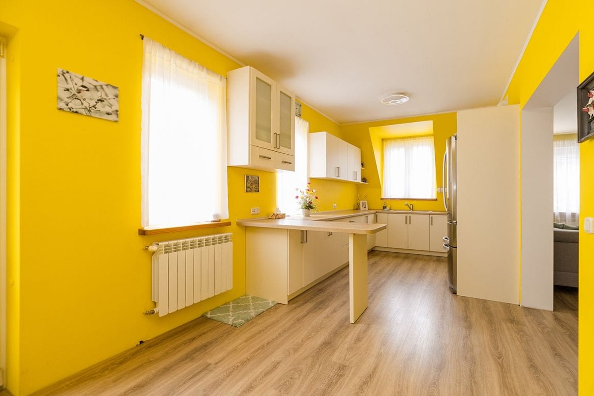 Dom 7 pokojowe na Sprzedaż