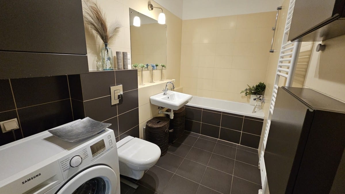 Mieszkanie 3 pokojowe na Sprzedaż