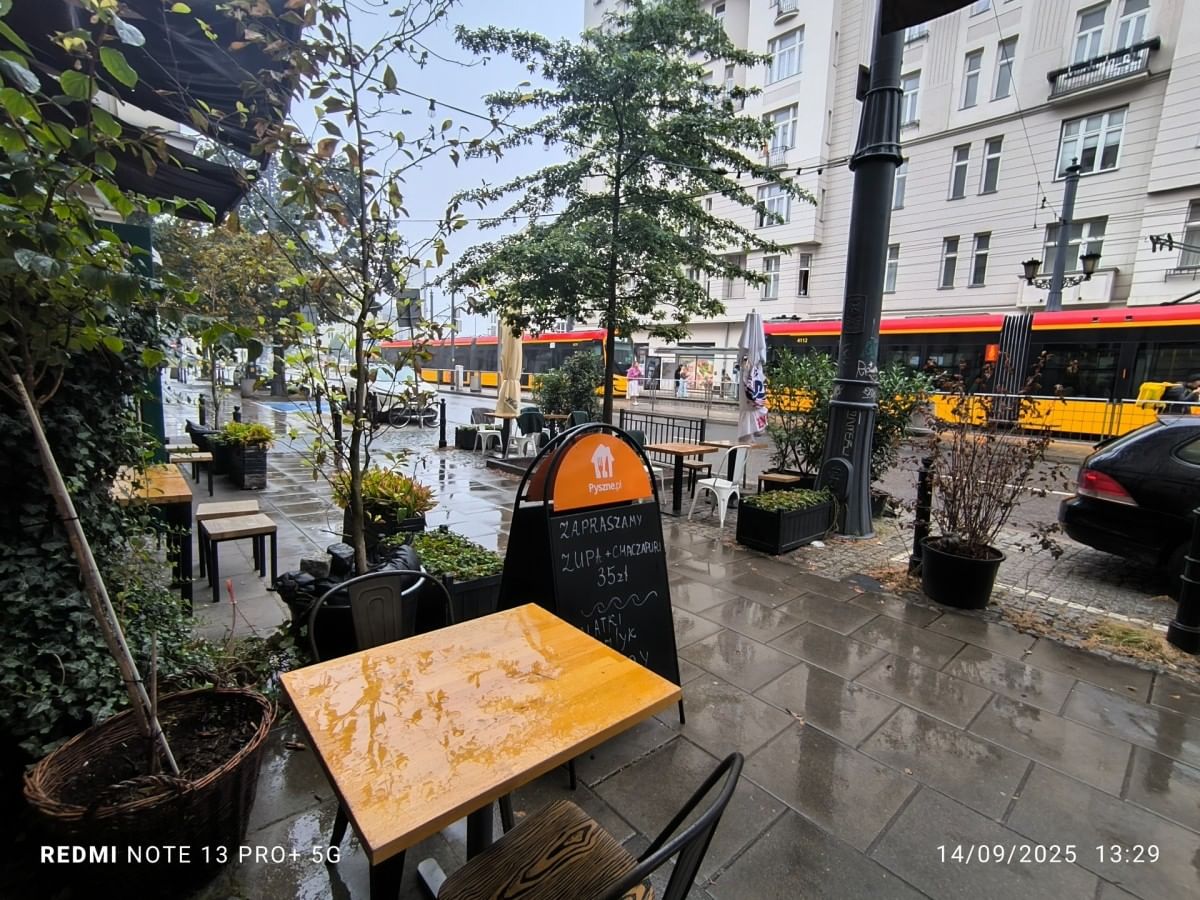 Lokal użytkowy  pokojowe na Sprzedaż