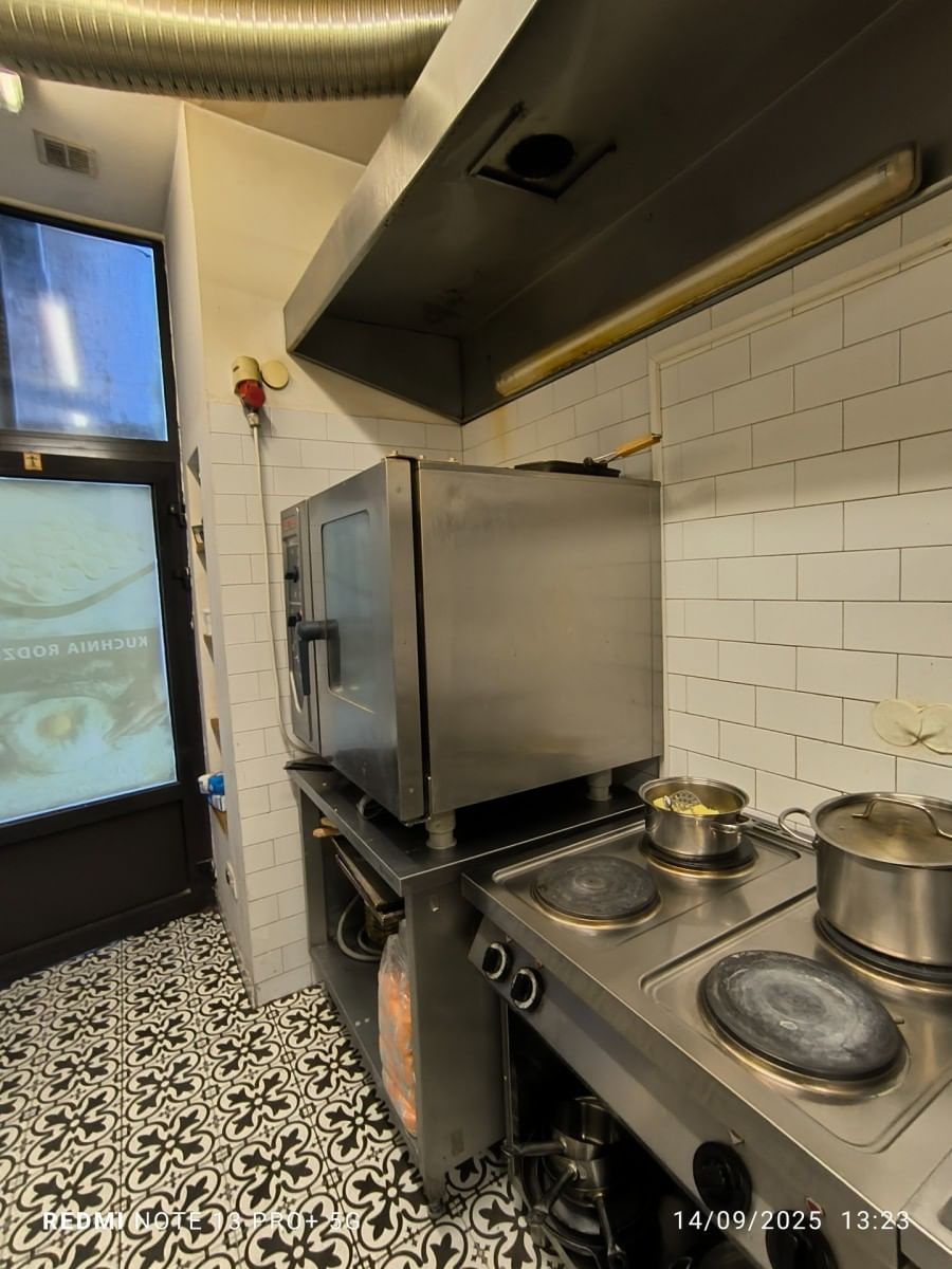 Lokal użytkowy  pokojowe na Sprzedaż