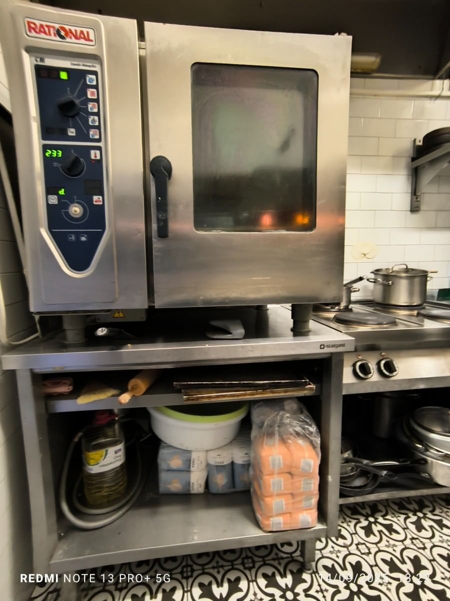 Lokal użytkowy  pokojowe na Sprzedaż