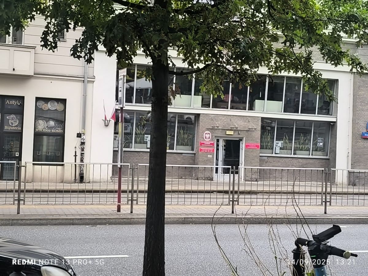 Lokal użytkowy  pokojowe na Sprzedaż