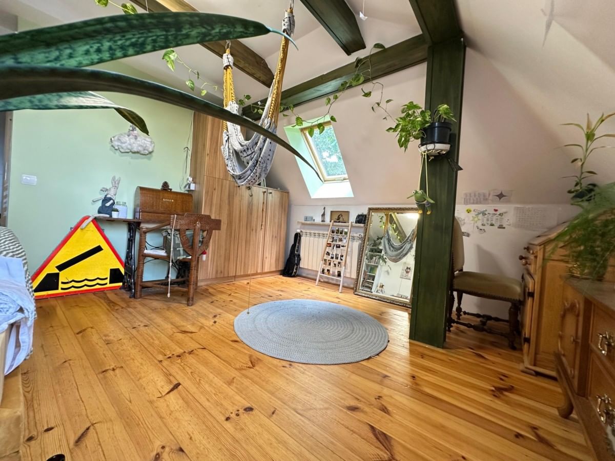 Dom 6 pokojowe na Sprzedaż