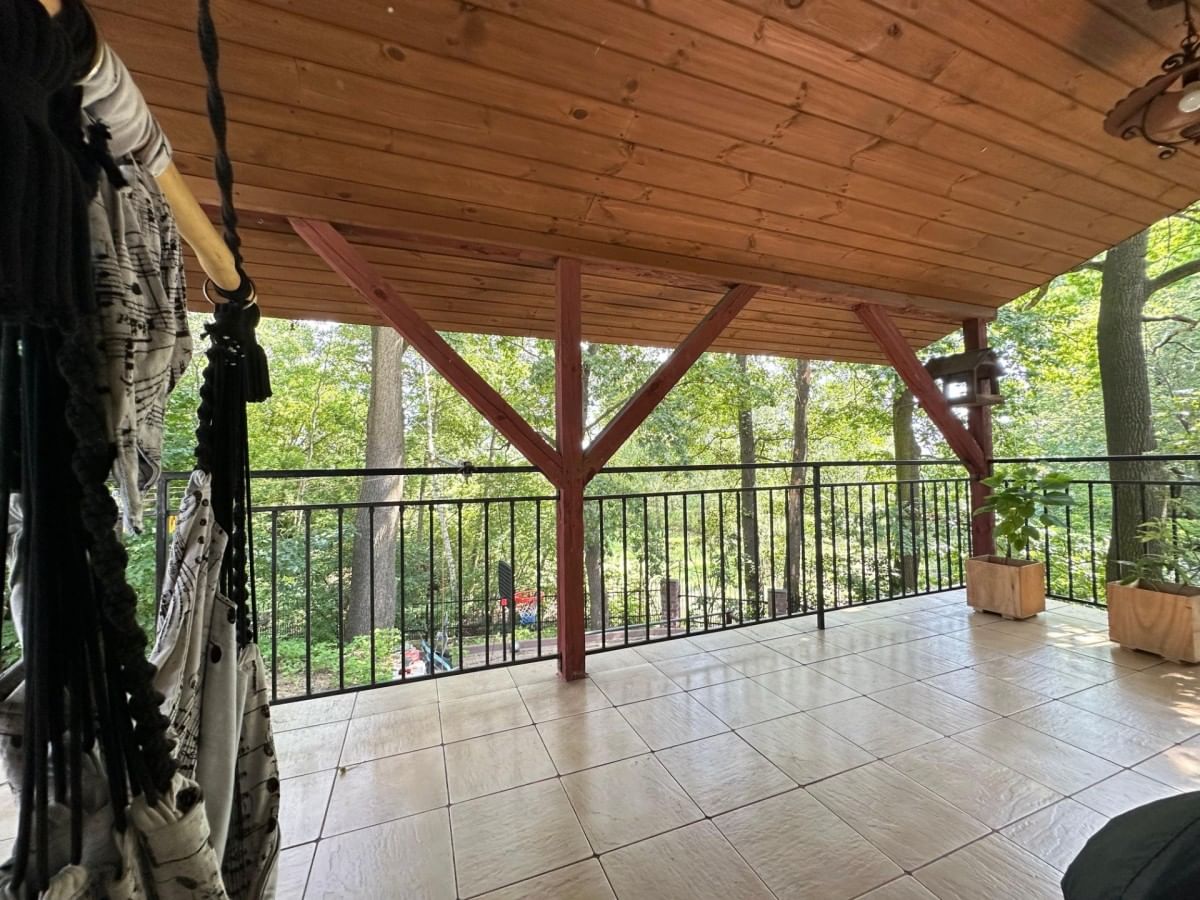 Dom 6 pokojowe na Sprzedaż