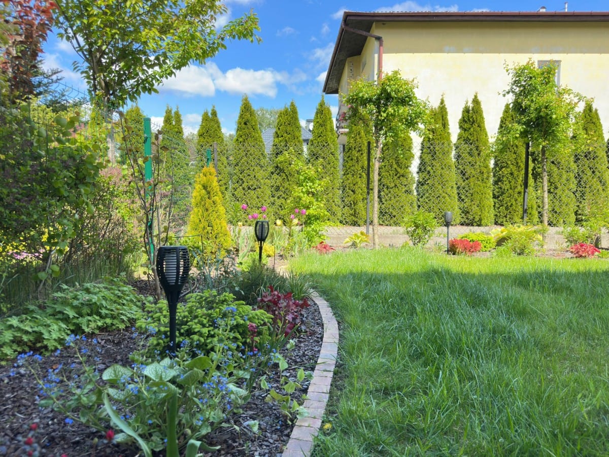 Mieszkanie 6 pokojowe na Sprzedaż