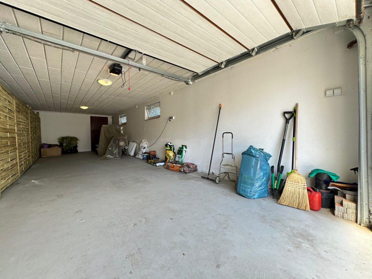 Mieszkanie 6 pokojowe na Sprzedaż