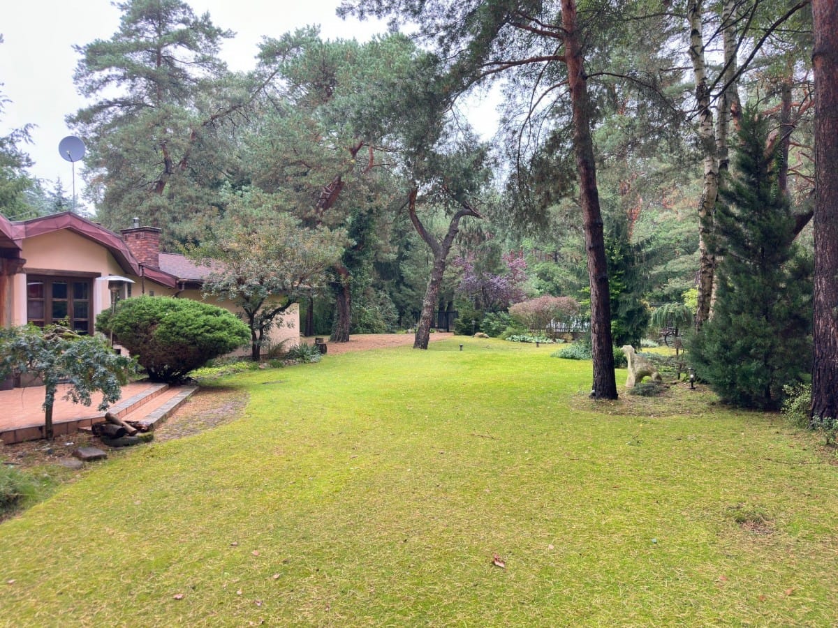 Dom  pokojowe na Sprzedaż