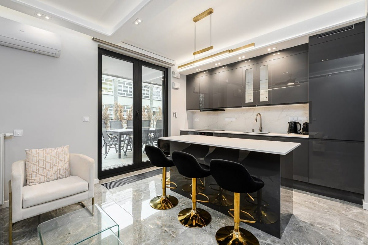 Mieszkanie 3 pokojowe na Sprzedaż