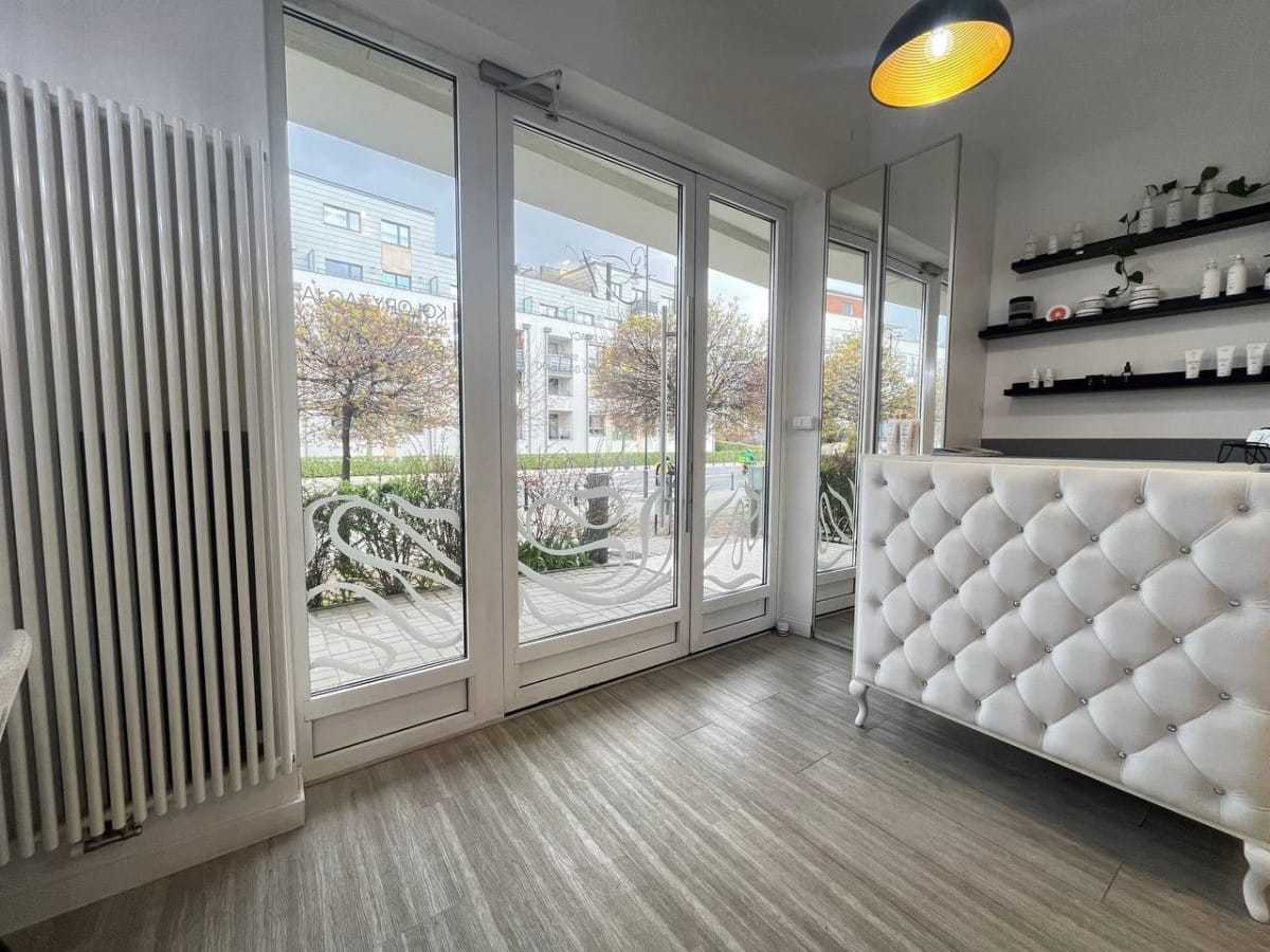 Lokal użytkowy  pokojowe na Wynajem