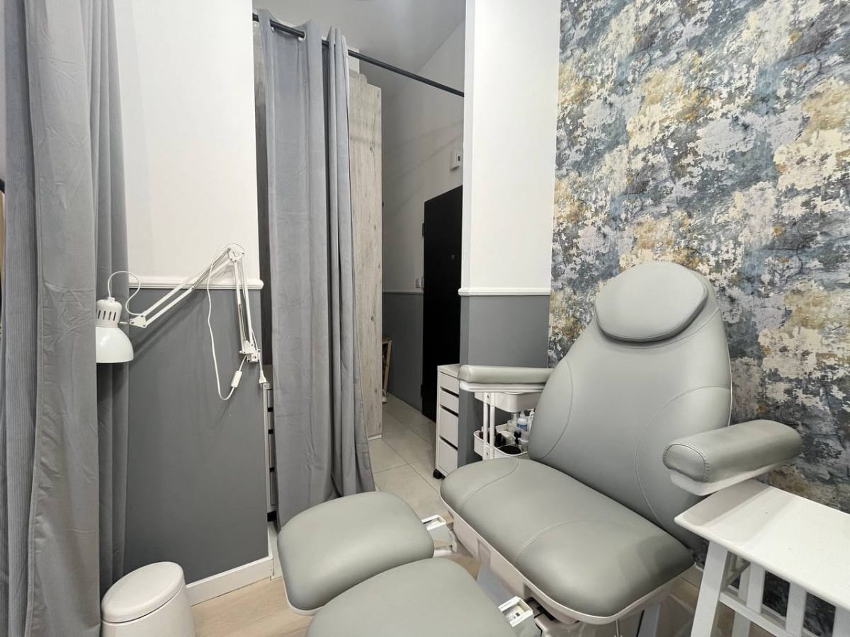 Lokal użytkowy  pokojowe na Wynajem