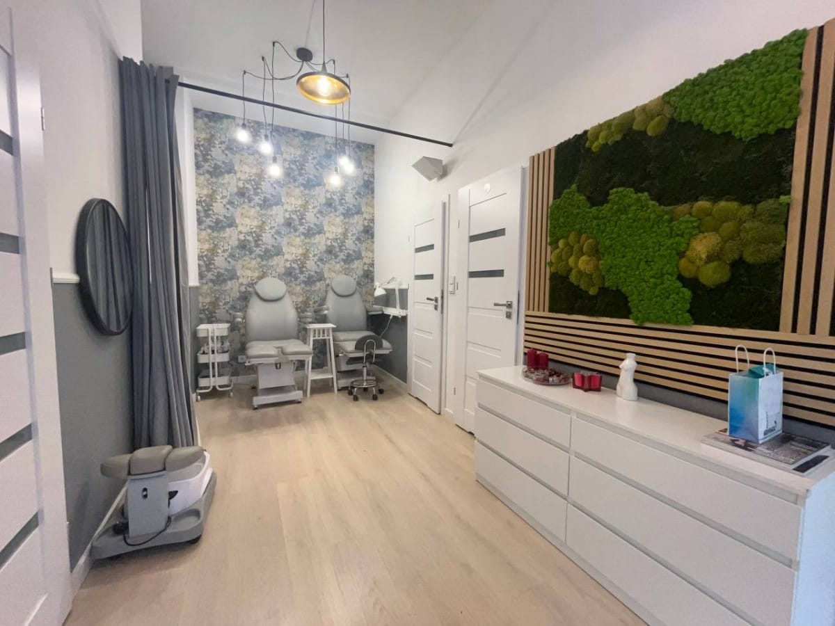 Lokal użytkowy  pokojowe na Wynajem