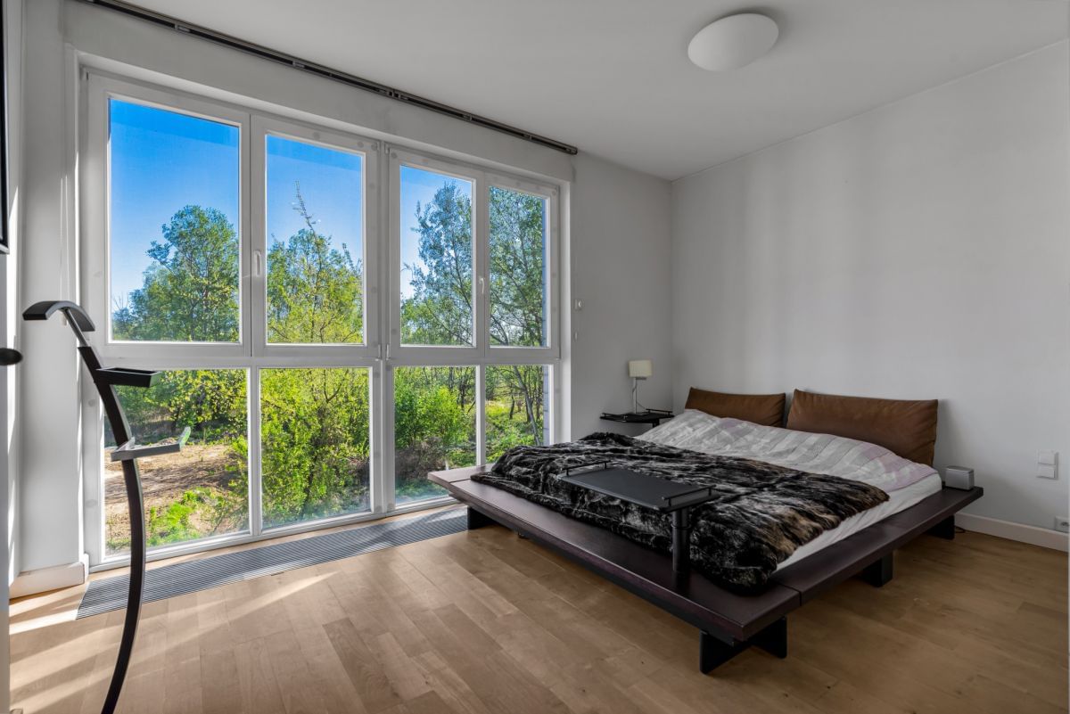 Mieszkanie 4 pokojowe na Sprzedaż