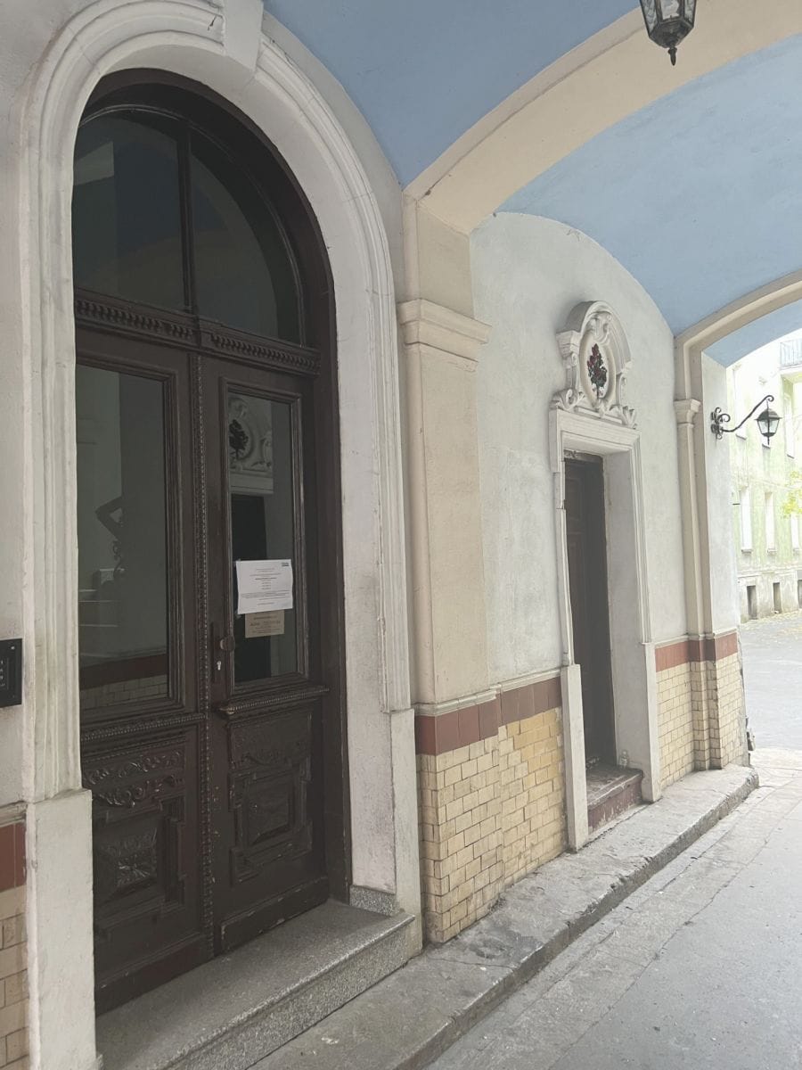 Mieszkanie 5 pokojowe na Sprzedaż