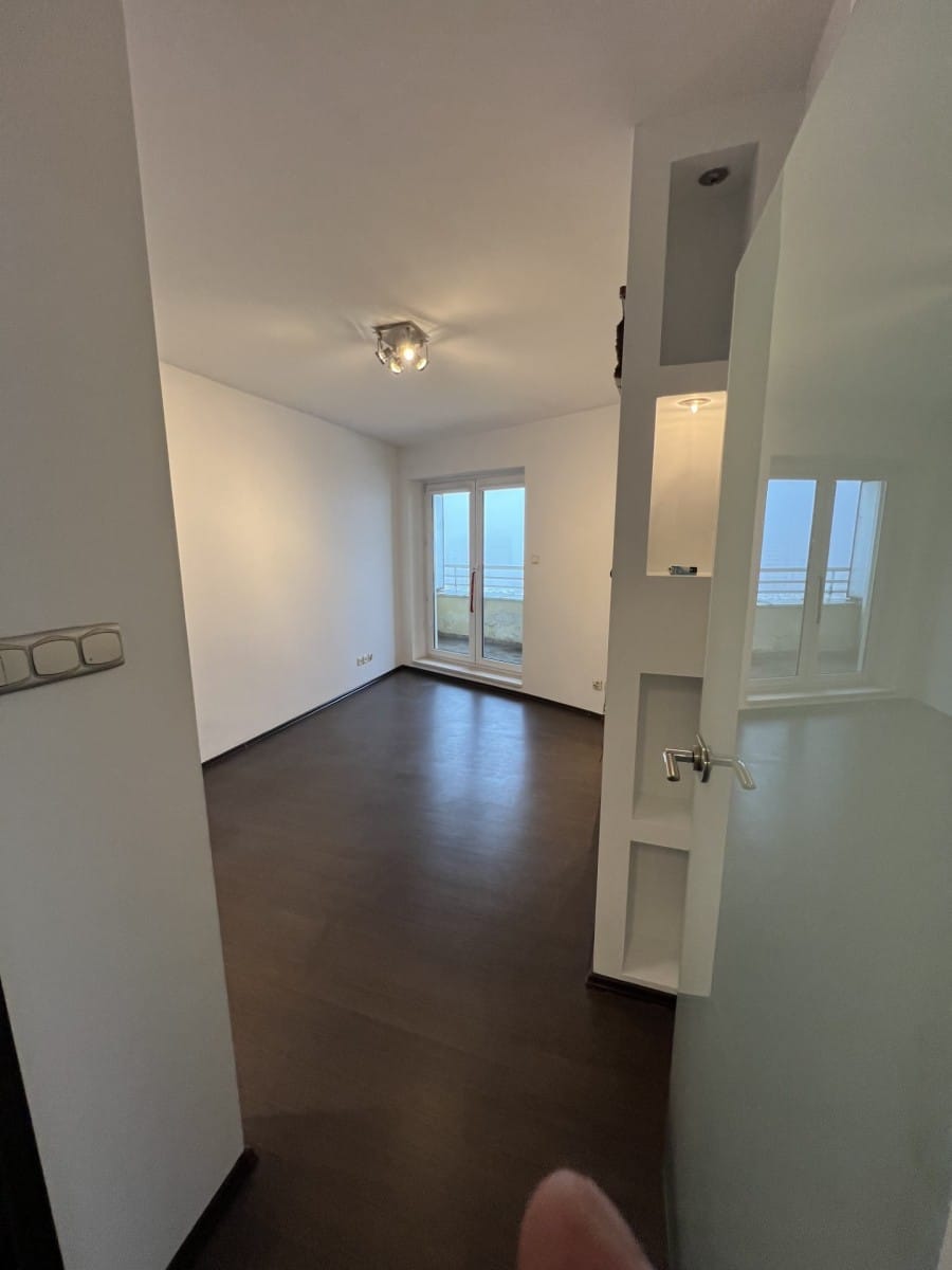 Mieszkanie 5 pokojowe na Wynajem