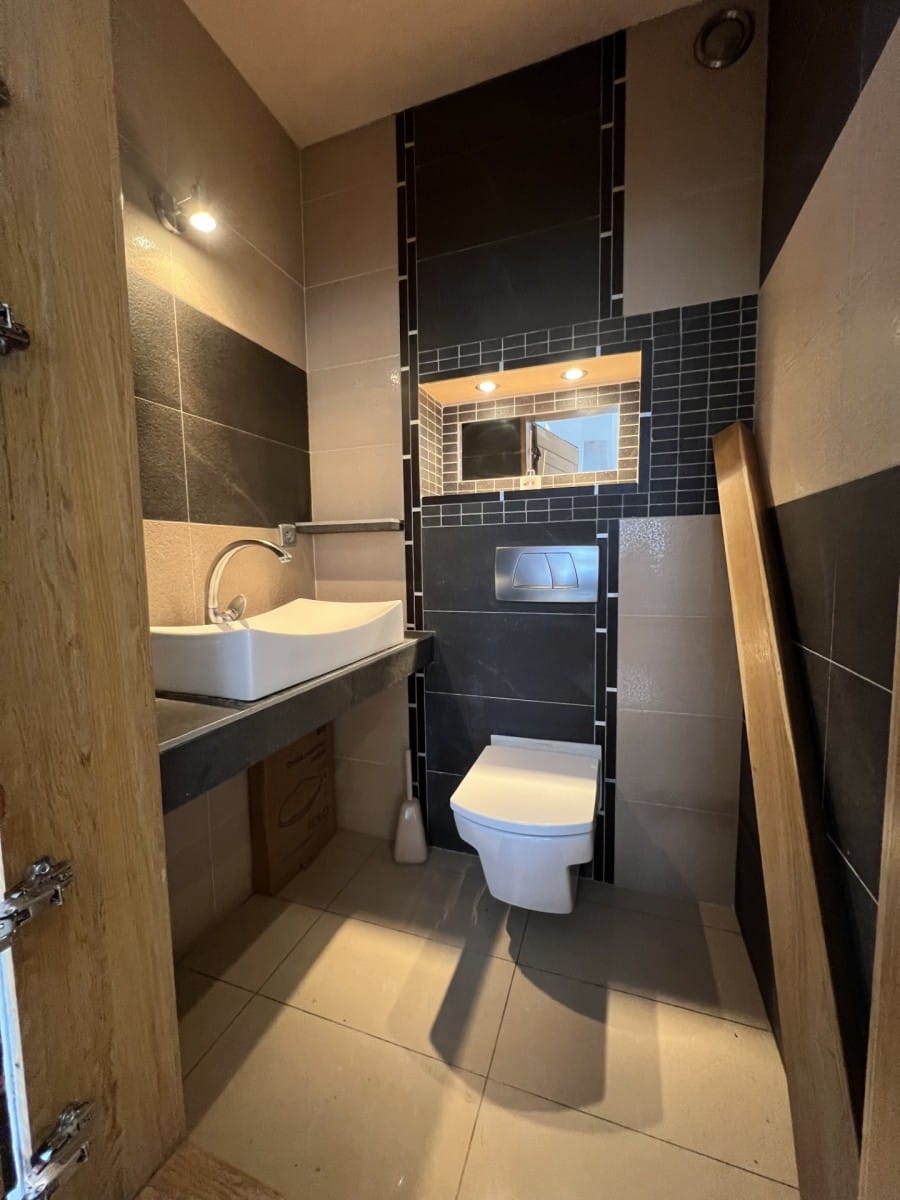 Mieszkanie 5 pokojowe na Wynajem