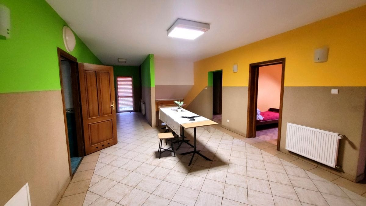 Lokal użytkowy  pokojowe na Sprzedaż