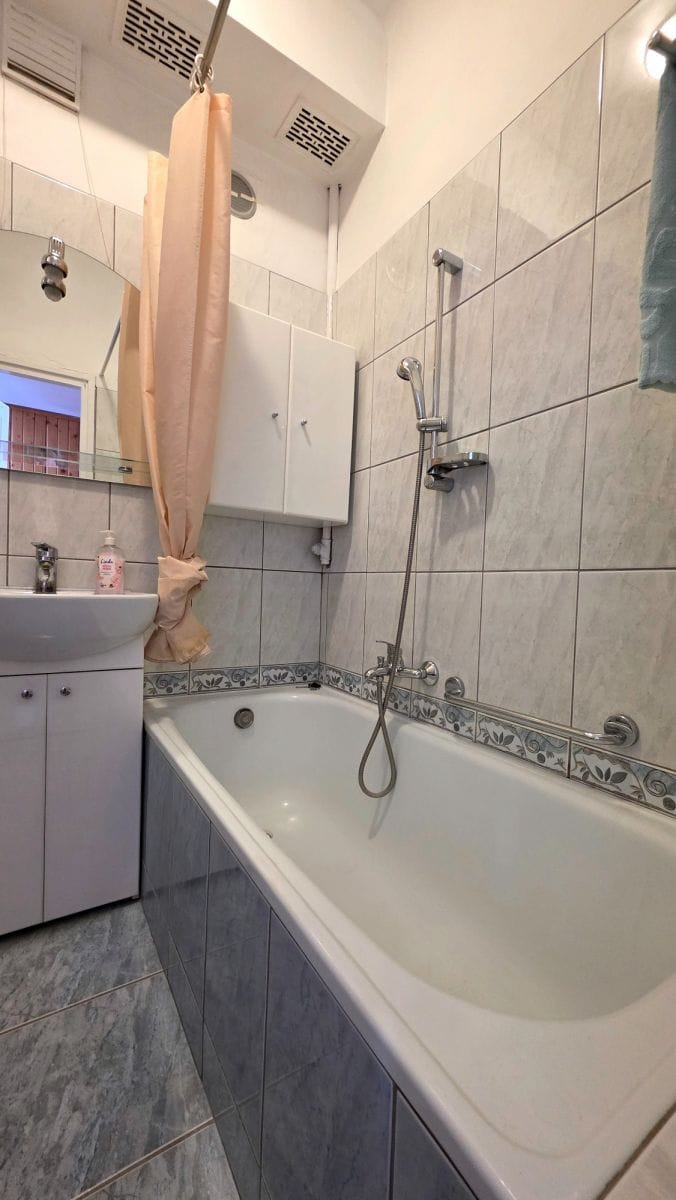 Mieszkanie 1 pokojowe na Sprzedaż