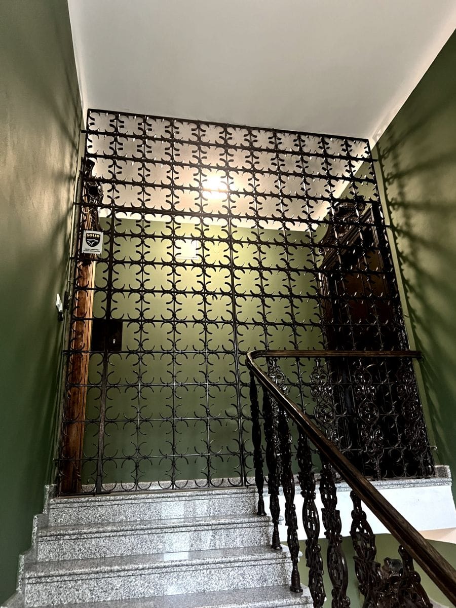 Mieszkanie 5 pokojowe na Sprzedaż