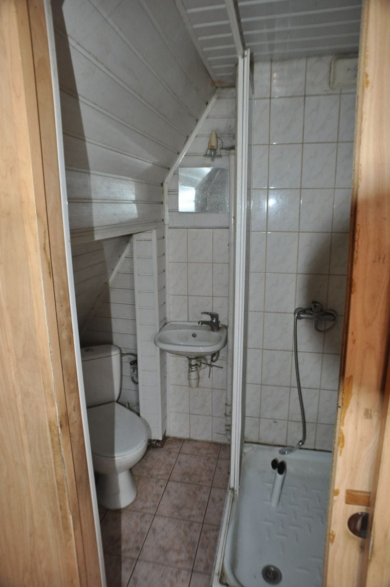 Dom 4 pokojowe na Sprzedaż