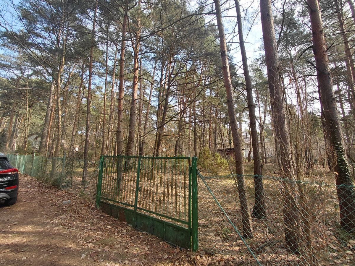 Działka  pokojowe na Sprzedaż